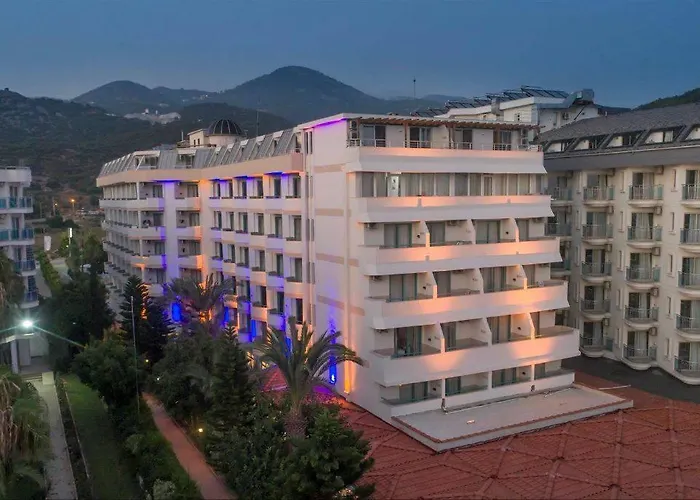 Club Mirabell 4*