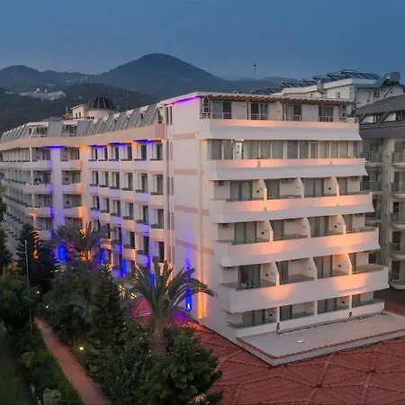 Club Mirabell 4*